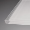 Extra-weißes geätztes Glas